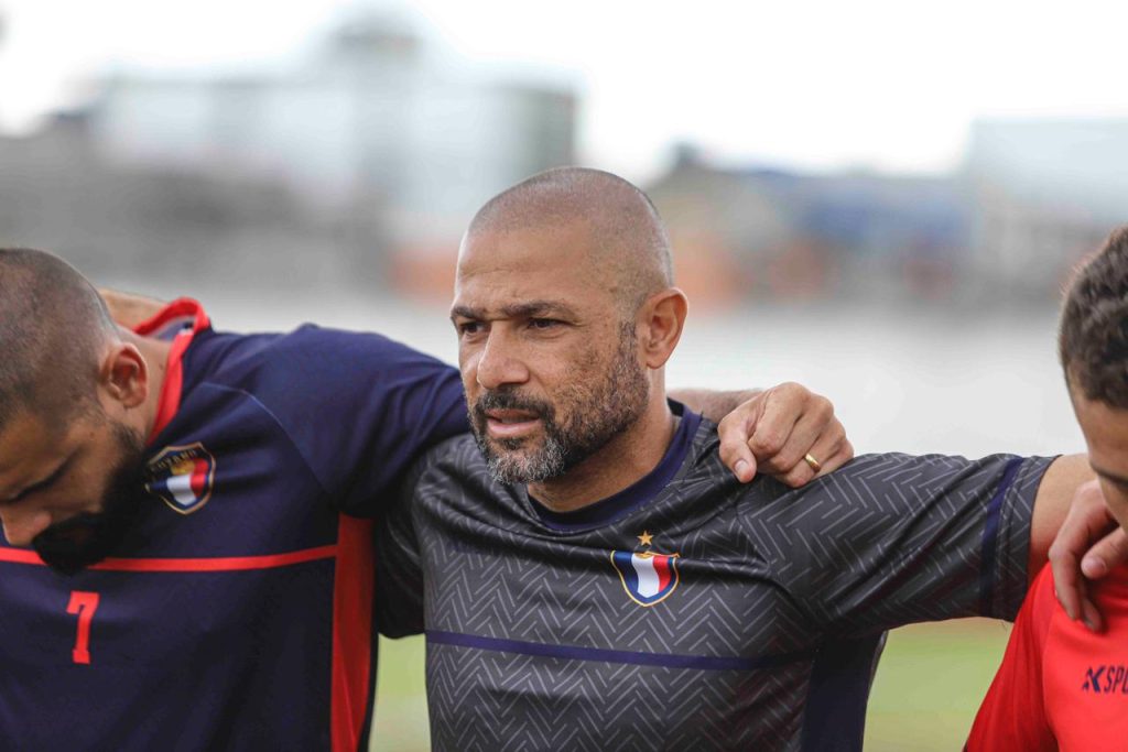 Thiago Constância técnico União Suzano