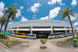 Aeroporto de Maceió passageiro fuma voo